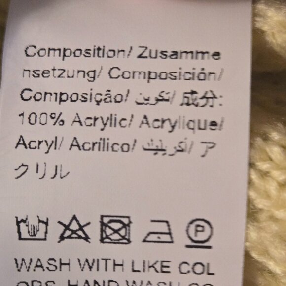 NWT Yellow Knit Loose Fit Sweater - Picture 8 of 9